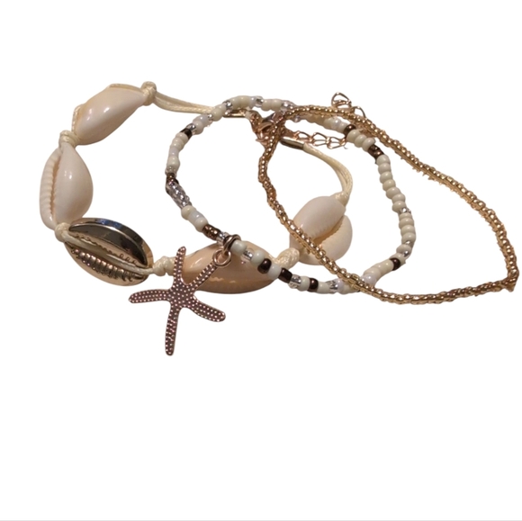 Elegant Starfish and Shell Bracelet Set - Picture 1 of 2